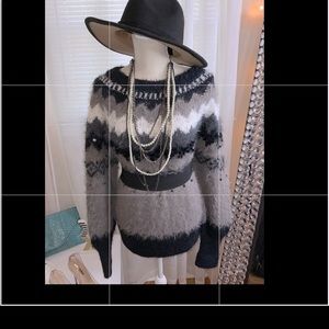 Wool/Cashmere Sweater